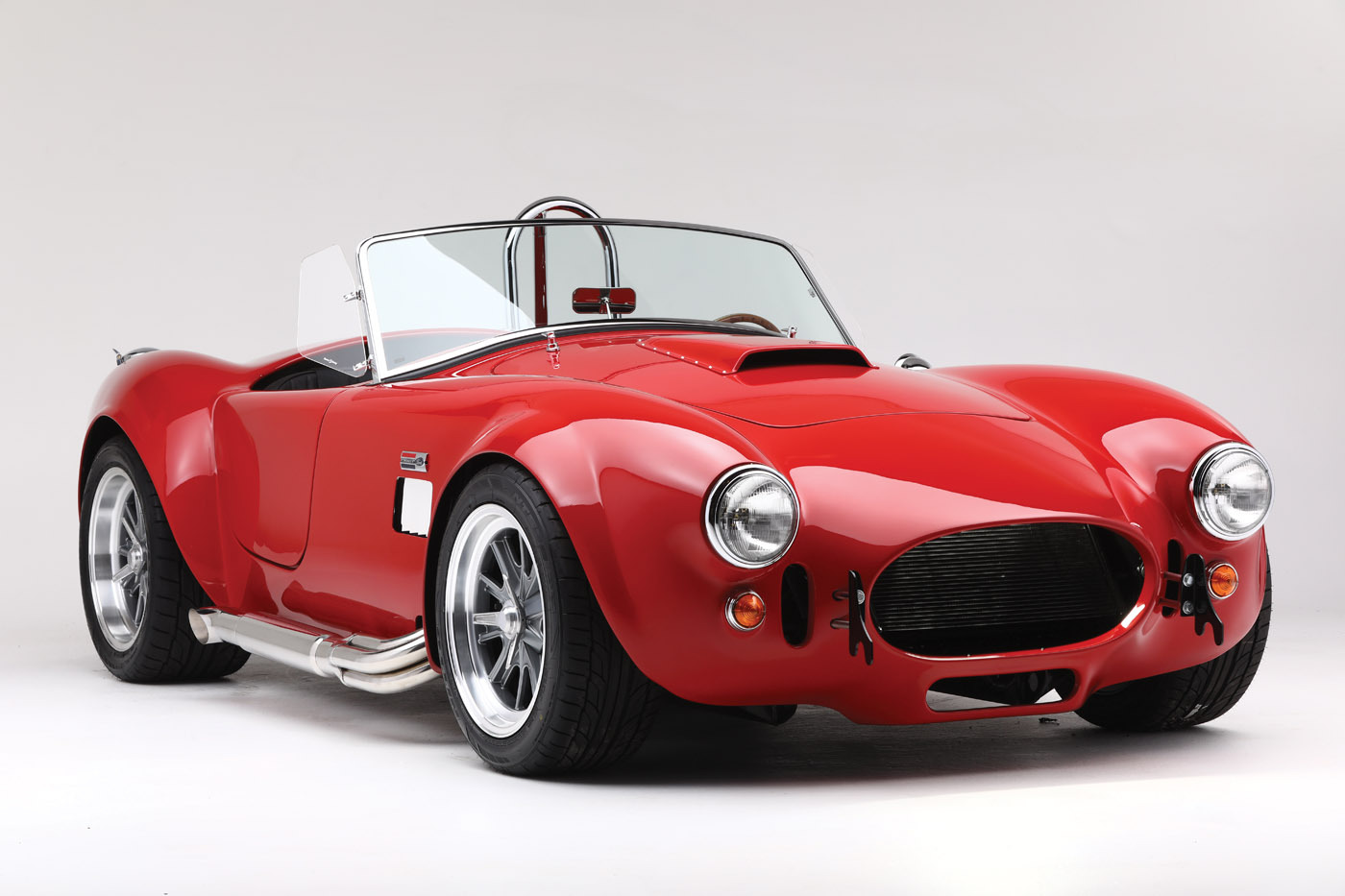 FFR Cobra Boosted by Edelbrock’s E-Force Blower | Rare Car Network