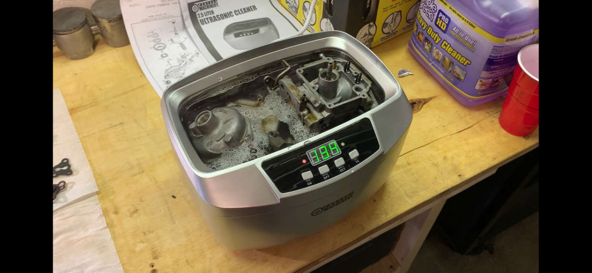 Ultrasonic Cleaner Solution for Carburetors and Engine Parts
